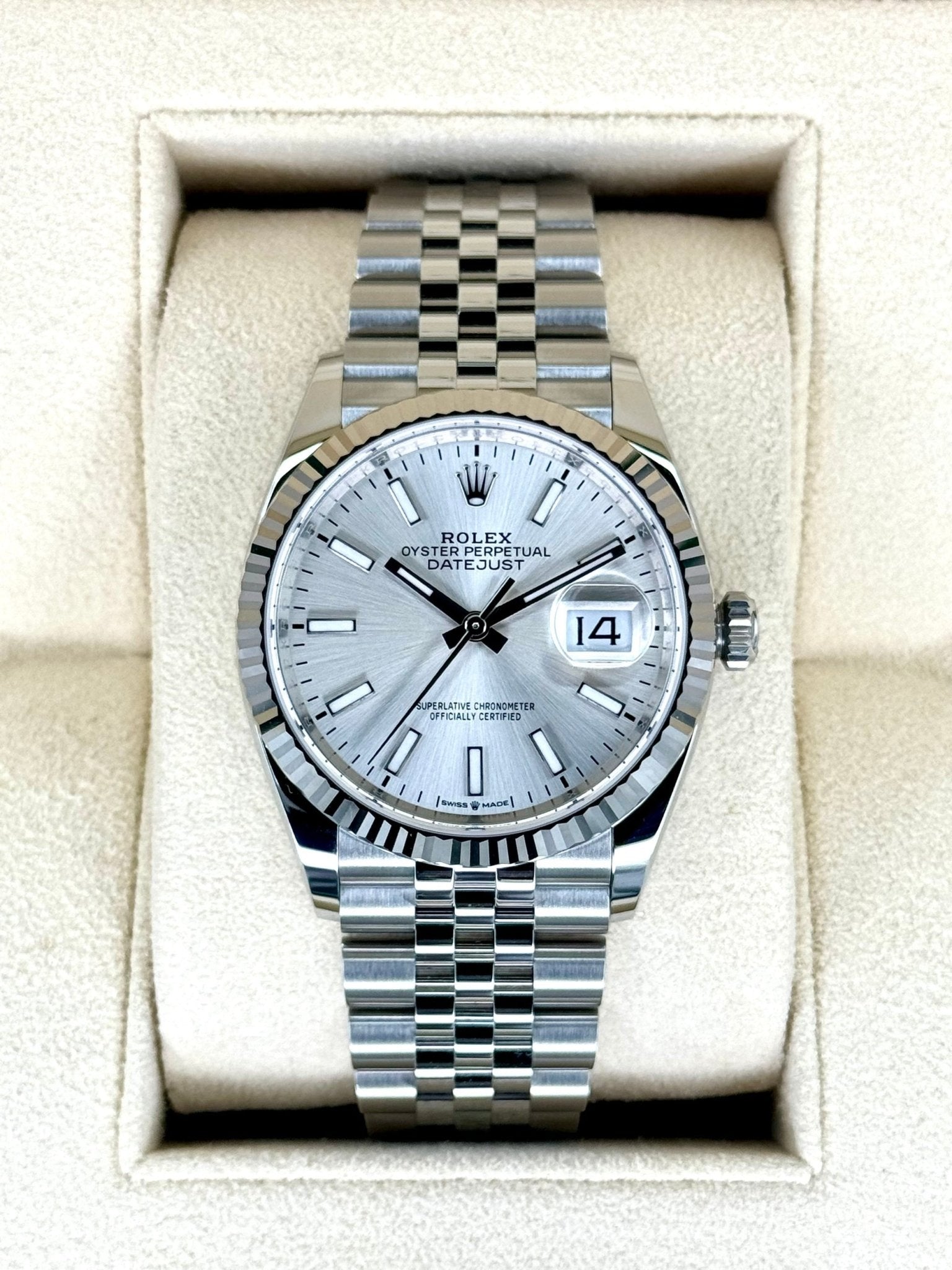 Silver Rolex Oyerter Pepretual Date just () - Premium | Huzien