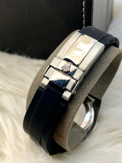 Rolex Submariner Date (Black & Red) () - Premium | Huzien