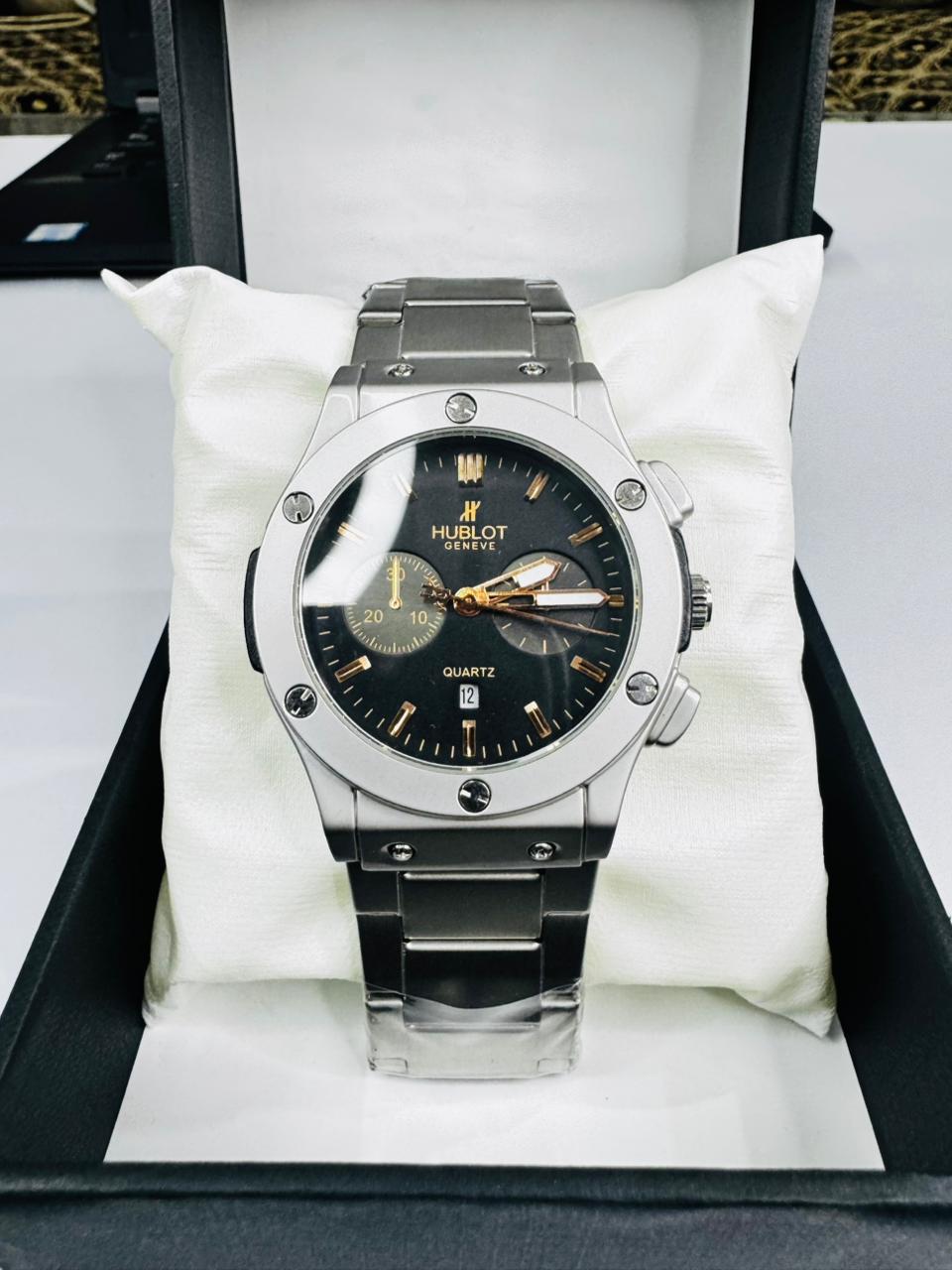 Hublot Geneve (Choronograph) - Premium | Huzien