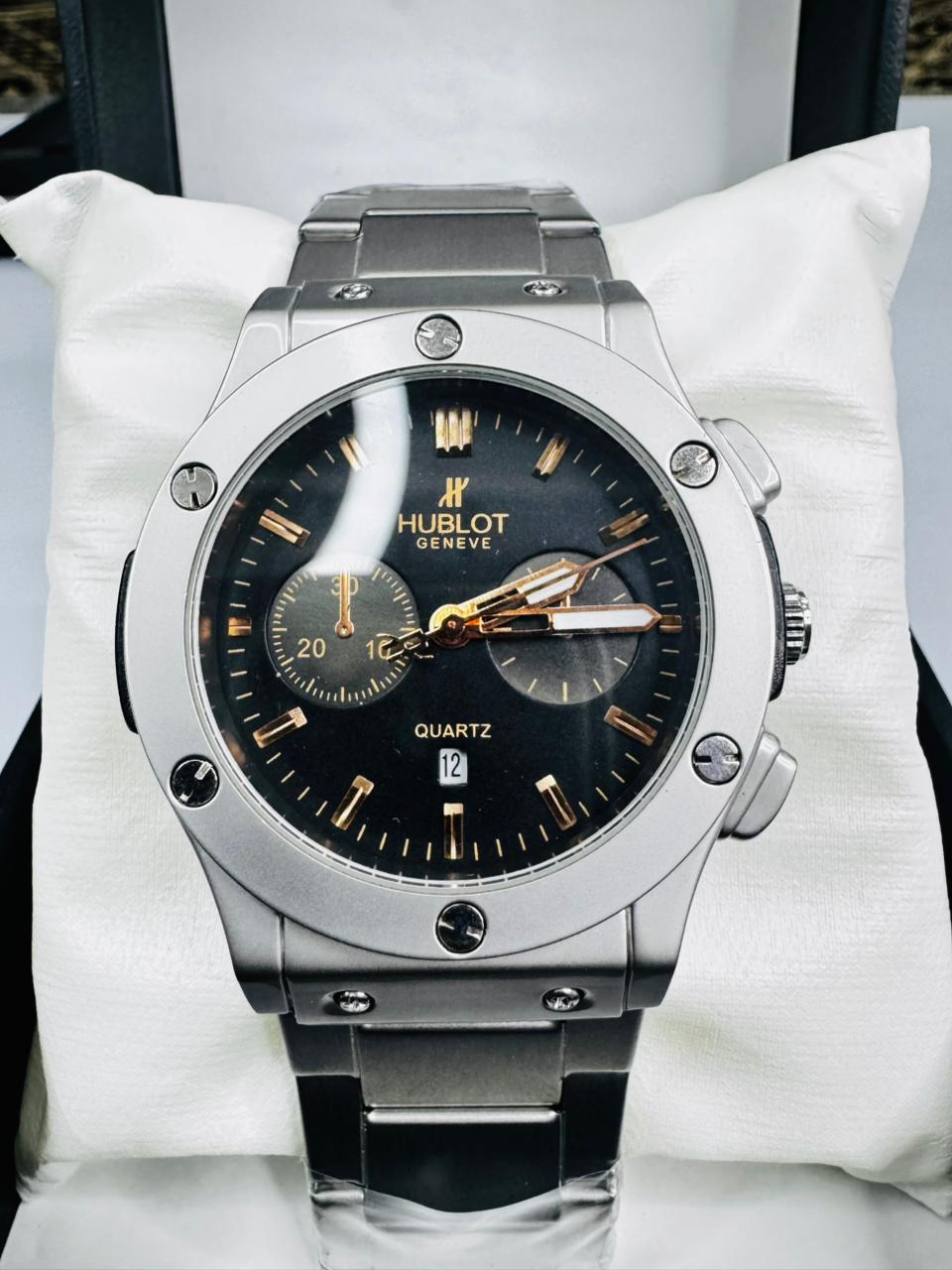Hublot Geneve (Choronograph) - Premium | Huzien