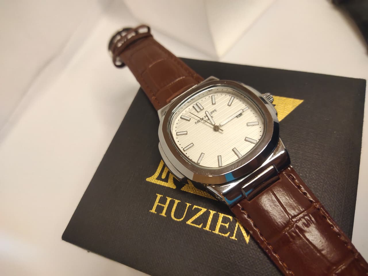 Leather Strap Patek Philippe (Black) - Premium | Huzien